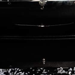 مملوكة مسبقًا Dior White/Black Sequins Chain Clutch