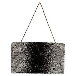 مملوكة مسبقًا Dior White/Black Sequins Chain Clutch