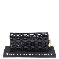 مملوكة مسبقًا Dior Black Cannage Patent Leather Soft Lady Dior Chain Clutch