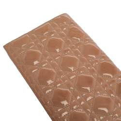 Pre Owned Dior Beige Quilted Cannage Patent Leather Lady Dior Chain Clutch