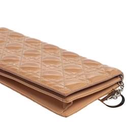 Pre Owned Dior Beige Quilted Cannage Patent Leather Lady Dior Chain Clutch