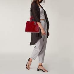 Pre Owned حقيبة ديور ليدي ديور جلد تمساح أحمر لامع كبيرة