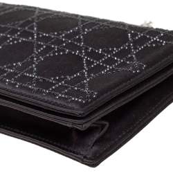 مملوكة مسبقًا حقيبة كلتش ديور سلسلة مزخرفة كريستال ساتان كاناج أسود