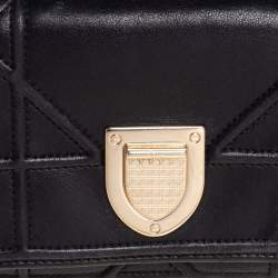 مملوكة مسبقًا Dior Black Leather Diorama Compact Wallet