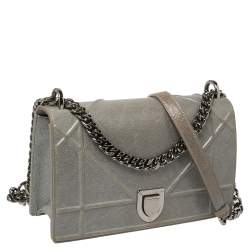 مملوكة مسبقًا Dior Grey Crackled Patent Leather Medium Diorama Shoulder Bag