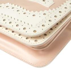 مملوكة مسبقًا Dior Beige Satin and Patent Leather D'Trick Clutch