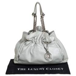 Pre Owned حقيبة ديور لو ترينت جلد نوبوك لامعة فضي