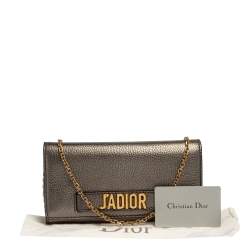 مملوكة مسبقًا Dior Metallic Grey Leather J'adior Croisiere Wallet on chain