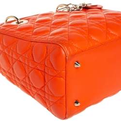 مملوكة مسبقًا حقيبة يد توتس ديور ليدي ديور متوسطة جلد كاناج برتقالي 