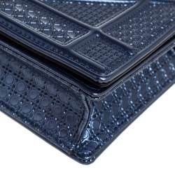 Pre Owned Dior Blue Micro Cannage Patent Leather Mini Diorama Chain Shoulder Bag