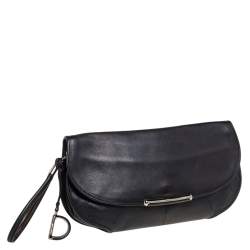 مملوكة مسبقًا Dior Black Leather D Charm Oversized Wristlet Clutch