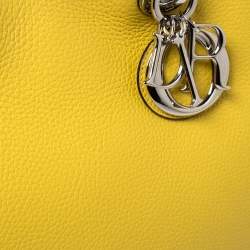 مملوكة مسبقًا Dior Yellow Leather Medium Diorissimo Shopper Tote