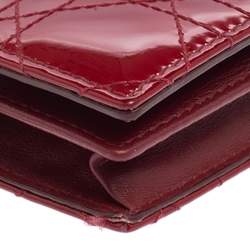 مملوكة مسبقًا حافظة بطاقات ديور ليدي ديور جلد كاناج أحمر لامع 