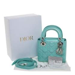 مملوكة مسبقًا حقيبة يد ديور ميني ليدي ديور بسلسلة جلد لامعة كاناج حمراء 