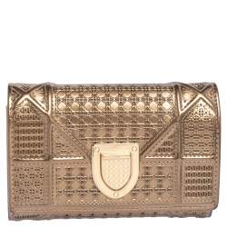 Pre Owned Dior Metallic Gold Micro Cannage Leather Diorama Trifold Wallet