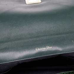 مملوكة مسبقًا Dior Green Crackle Leather Large Diorama Flap Shoulder bag