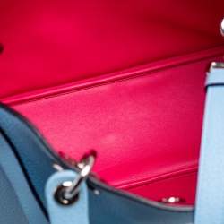 Pre Owned حقيبة يد ديور ديوريسيمو شوبرجلد محبب أزرق فاتح كبيرة 