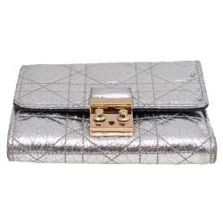 Pre Owned Dior Silver Cannage Foil Leather Compact Wallet