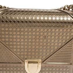 Pre Owned حقيبة كتف ديور ديوراما جلد ميكروكاناج ذهبي ميتاليك لامع متوسطة