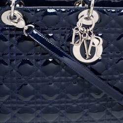 Pre Owned حقيبة يد توتس ديور ليدي ديور جلد لامع كاناج أزرق كحلي كبيرة