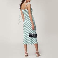 مملوكة مسبقًا محفظة بسلسلة ديور ليدي ديور جلد لامع كاناج أسود