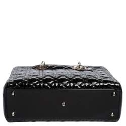 مملوكة مسبقًا حقيبة يد توتس ديور ليدي ديور جلد لامع كاناج أسود كبيرة