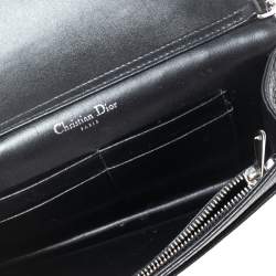 مملوكة مسبقًا محفظة بسلسلة ديور ديوراما جلد أسود