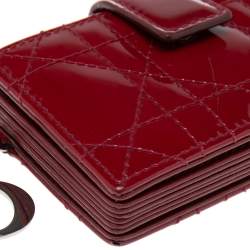 Pre Owned حافظة بطاقات ديور ليدي ديور جوسيه جلد كاناج أحمر لامع