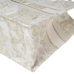 مملوكة مسبقًا Dior White/Gold Toile de Jouy Canvas Small Book Tote