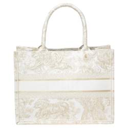 مملوكة مسبقًا Dior White/Gold Toile de Jouy Canvas Small Book Tote
