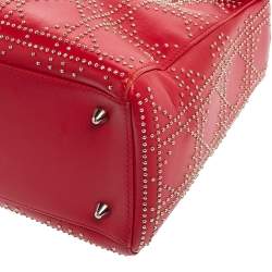 Pre Owned حقيبة يدتوتس كريستيان ديور ليدي ديور جلد أحمر كاناج مرصع فينتدج متوسطة