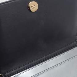 مملوكة مسبقًا Dior Metallic Silver Micro Cannage Patent Leather Mini Diorama Chain Bag