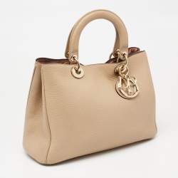 Pre Owned Dior Beige Leather Medium Diorissimo Shopper Tote