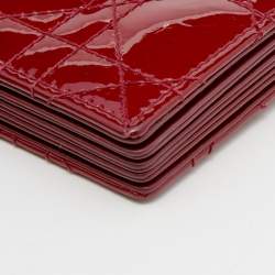 مملوكة مسبقًا Dior Red Cannage Patent Leather Lady Dior 5 Gusset Card Holder