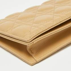 Pre Owned Dior Beige Cannage Quilted Leather Lady Dior Chain Clutch