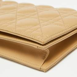 Pre Owned Dior Beige Cannage Quilted Leather Lady Dior Chain Clutch