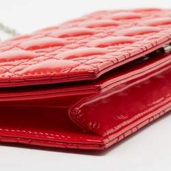 Pre Owned Dior Coral Red Quilted Cannage Patent Leather Lady Dior Chain Clutch