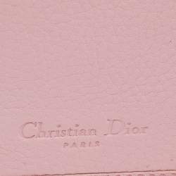 Pre Owned محفظة ديور كونتيننتال جلد وكانفاس مائل بيج / وردي بقلاب