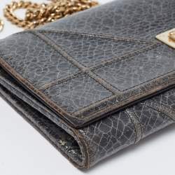 Pre Owned Dior Green Crackle Leather Diorama Wallet On Chain
