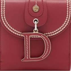 مملوكة مسبقًا محفظة ثنائية الطي ديور جلد أحمر