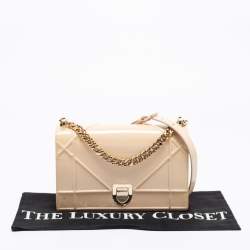 Pre Owned Dior Beige Patent Leather Medium Diorama Shoulder Bag