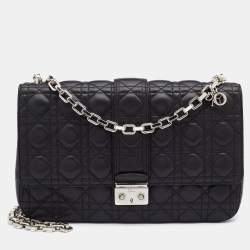 مملوكة مسبقًا حقيبة ديور ميس ديور جلد كاناج أسود بقلاب كبيرة