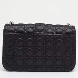 مملوكة مسبقًا حقيبة ديور ميس ديور جلد كاناج أسود بقلاب كبيرة