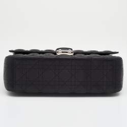 مملوكة مسبقًا حقيبة ديور ميس ديور جلد كاناج أسود بقلاب كبيرة