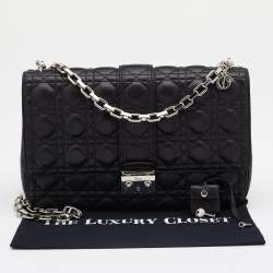 مملوكة مسبقًا حقيبة ديور ميس ديور جلد كاناج أسود بقلاب كبيرة