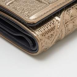 Pre Owned Dior Gold Micro Cannage Patent Leather Diorama Trifold Wallet