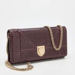 Pre Owned Dior Maroon Crinkled Leather Diorama Wallet On Chain