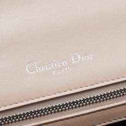 Pre Owned Dior Beige Leather Medium Diorama Shoulder Bag