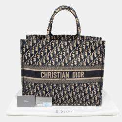Pre Owned Dior Navy Blue Oblique Embroidery Canvas Book Tote