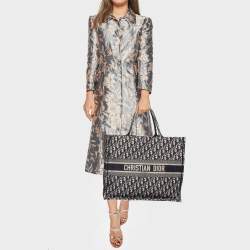 Pre Owned Dior Blue Oblique Canvas Large Book Tote